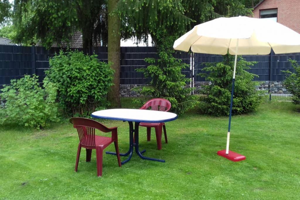 Ferienwohnung Harder- Urlauber Willkommen! Winsen Esterno foto